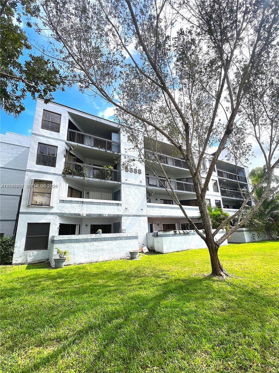 8888 SW 131st Ct # 205, Miami FL 33186