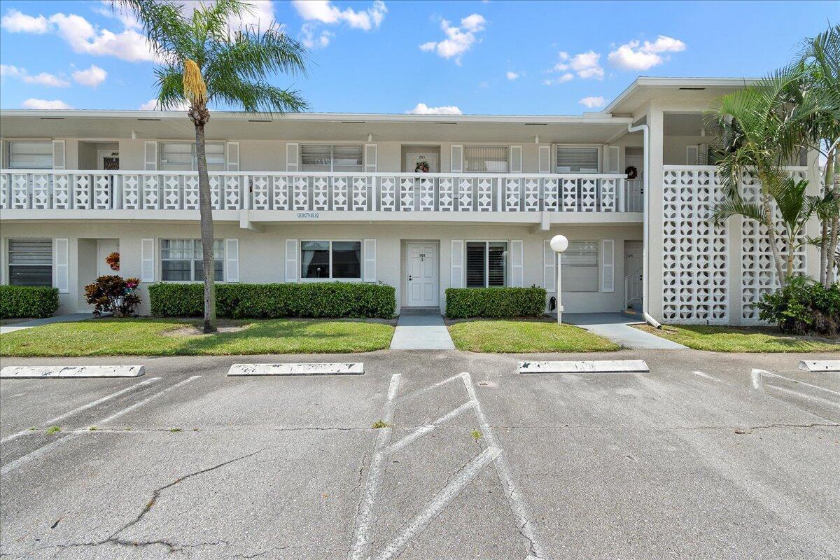 1395 SW 27th Avenue # 102, Delray Beach FL 33445 photo 2