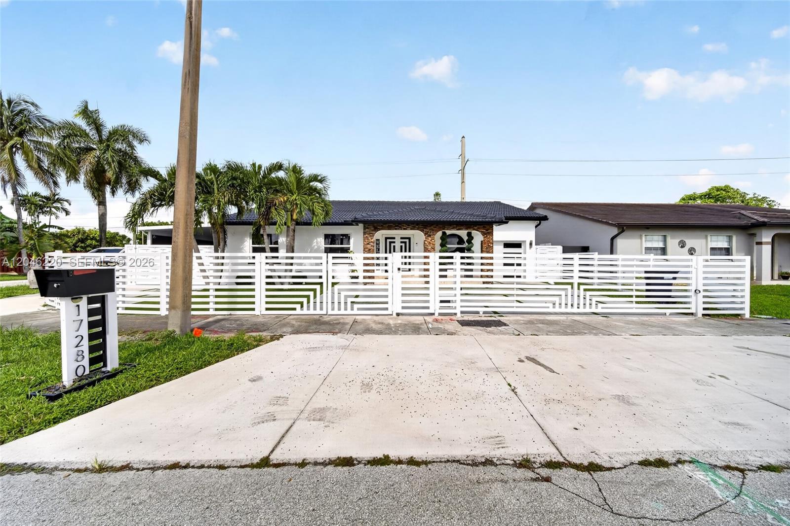 17280 SW 146th Ct, Miami FL 33177 photo 2