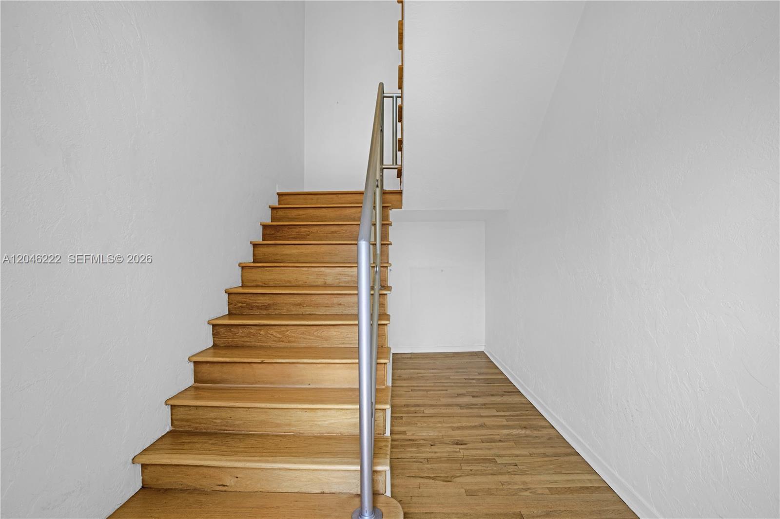1600 Michigan Ave # 6, Miami Beach FL 33139 photo 2