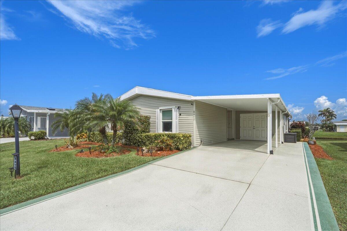 8475 Filifera Court, Port St. Lucie FL 34952 photo 3