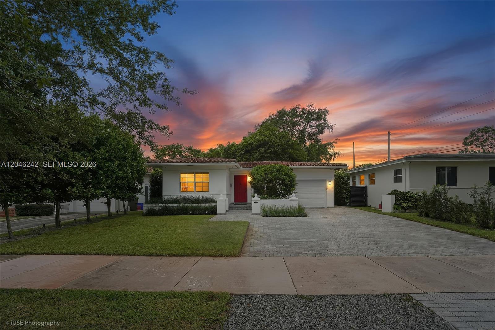 1556 Catalonia Ave, Coral Gables FL 33134 photo 2