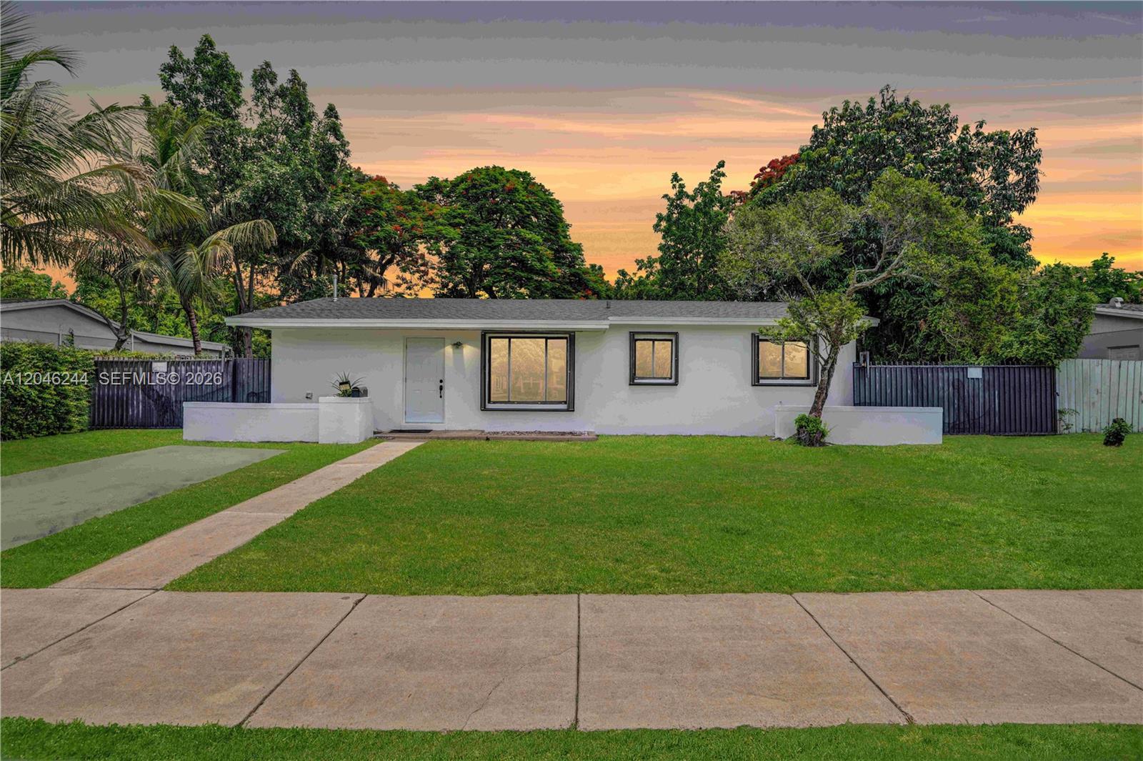 15551 SW 101st Ave, Miami FL 33157