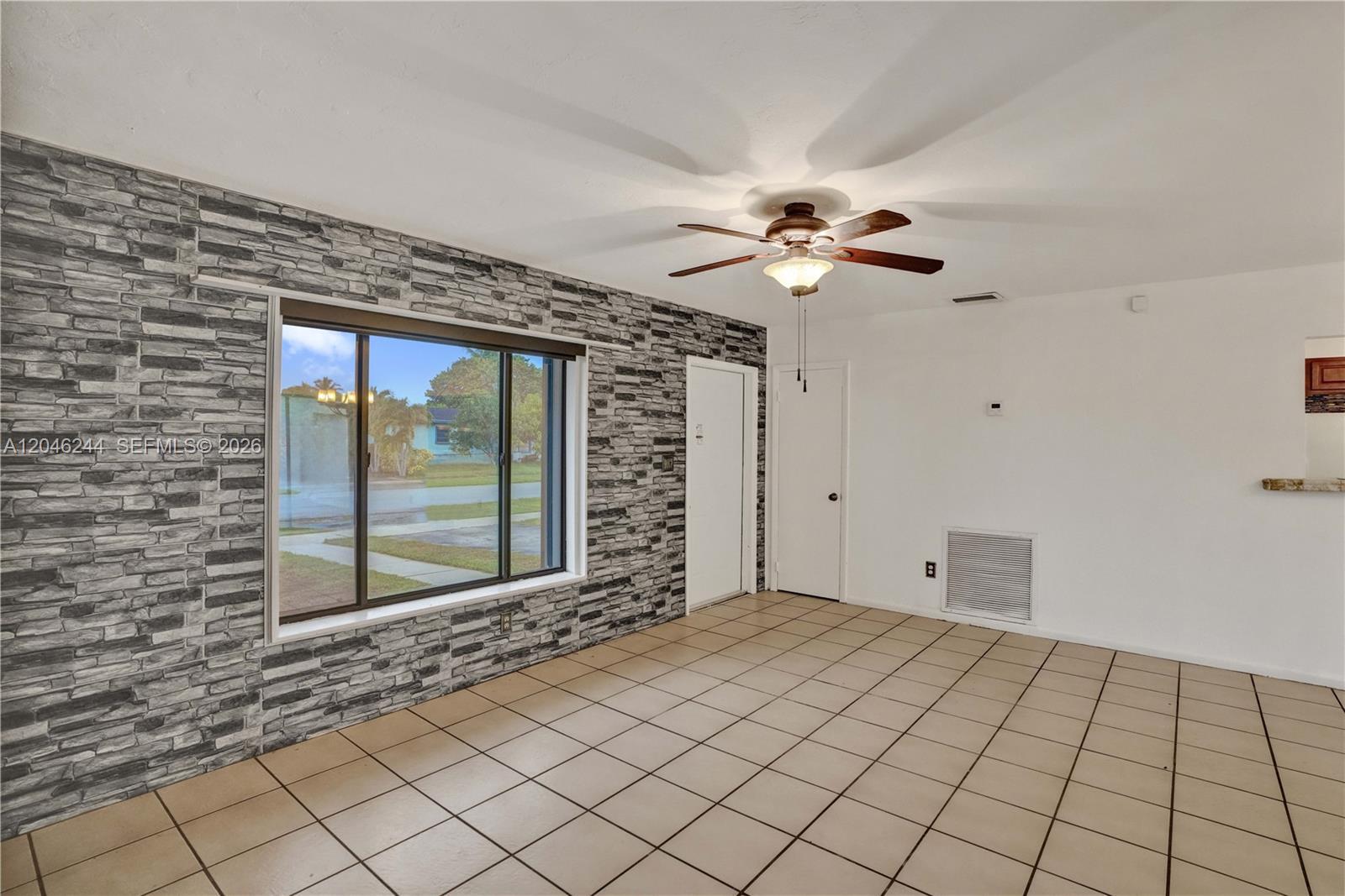 15551 SW 101st Ave, Miami FL 33157 photo 5