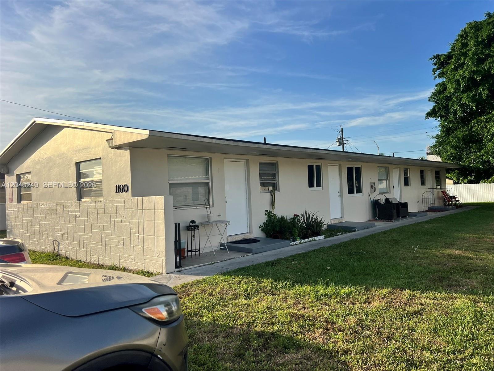 Hialeah, FL 33010