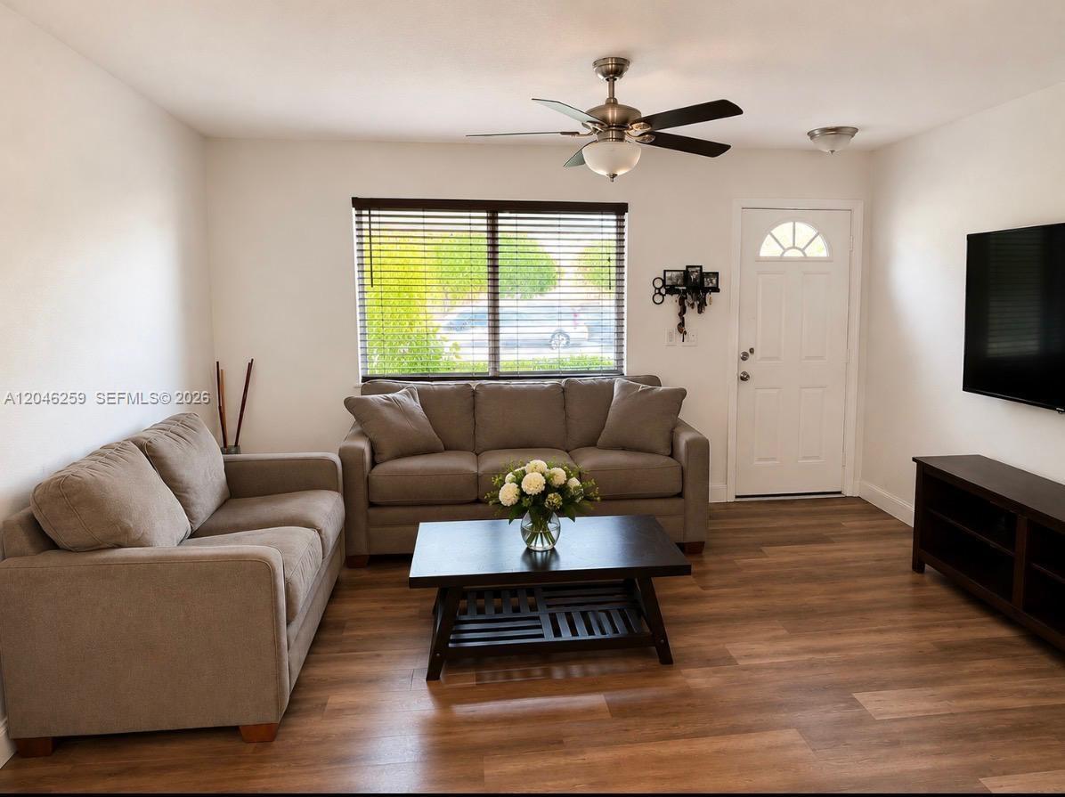 8948 NW 27th St # 8948, Coral Springs FL 33065 photo 2