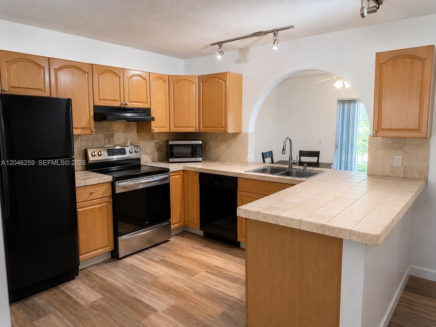 8948 NW 27th St # 8948, Coral Springs FL 33065 photo 4