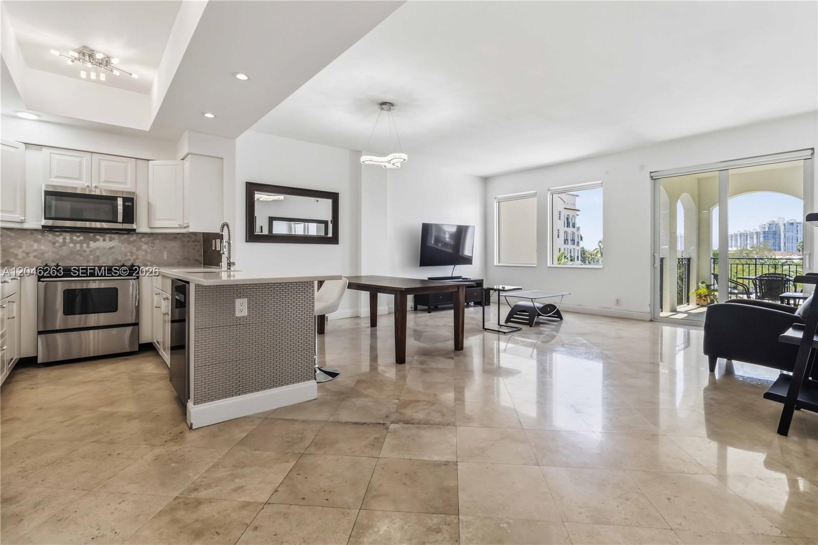 3700 Island Blvd # C307, Aventura FL 33160 photo 2