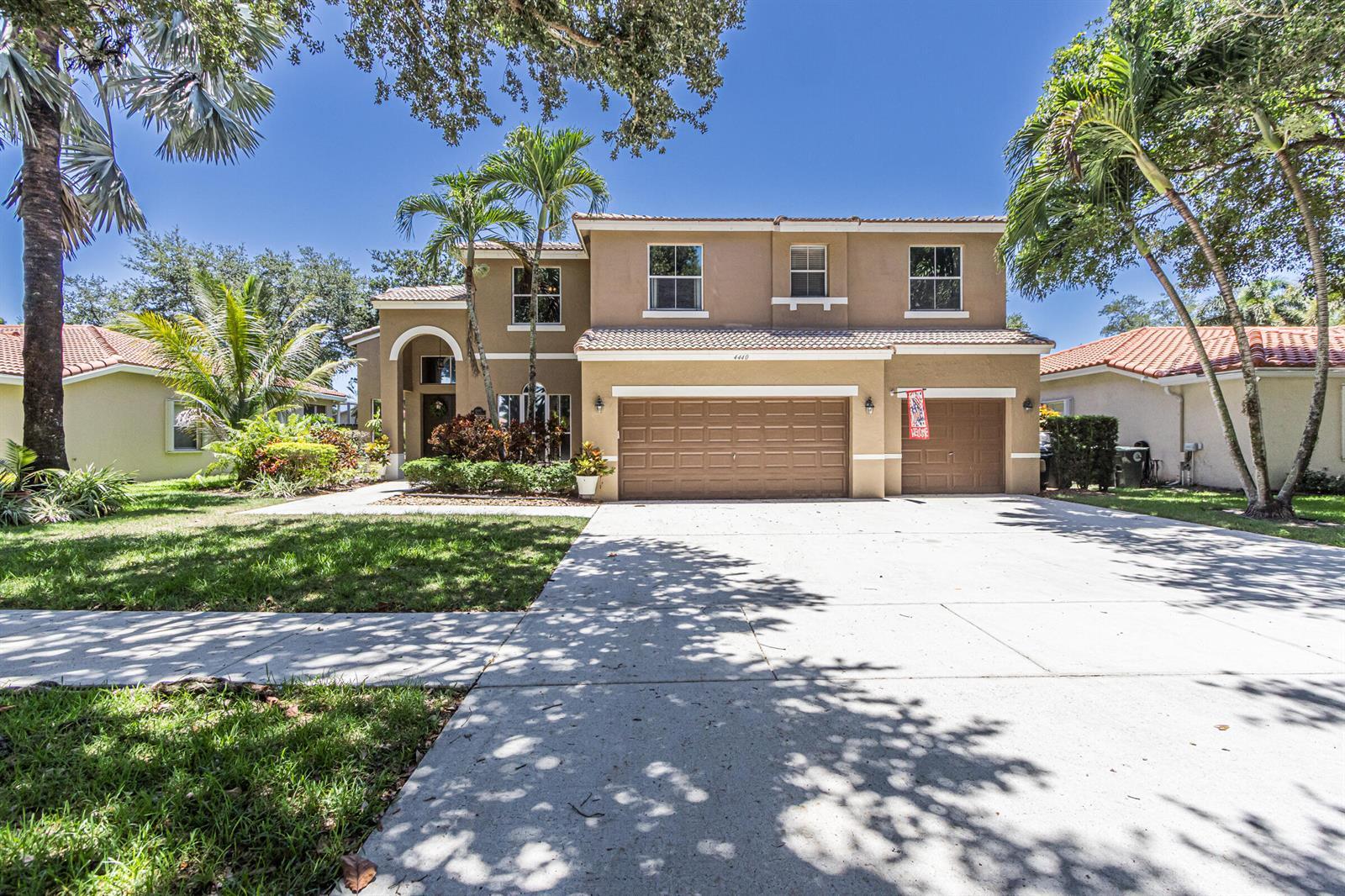 4440 NW 42nd Terrace, Coconut Creek FL 33073 photo 2