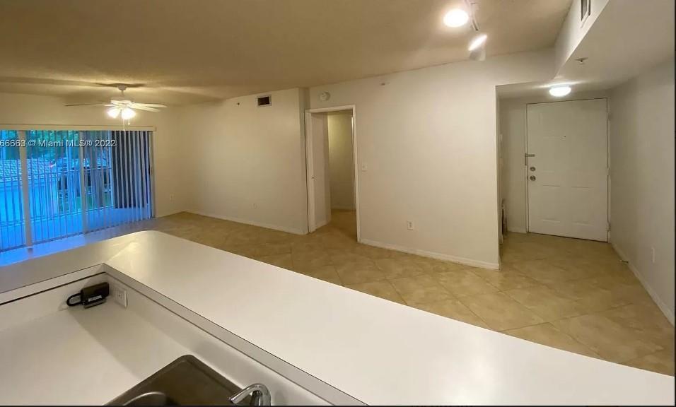 2600 S University Drive # 207, Davie FL 33328 photo 4