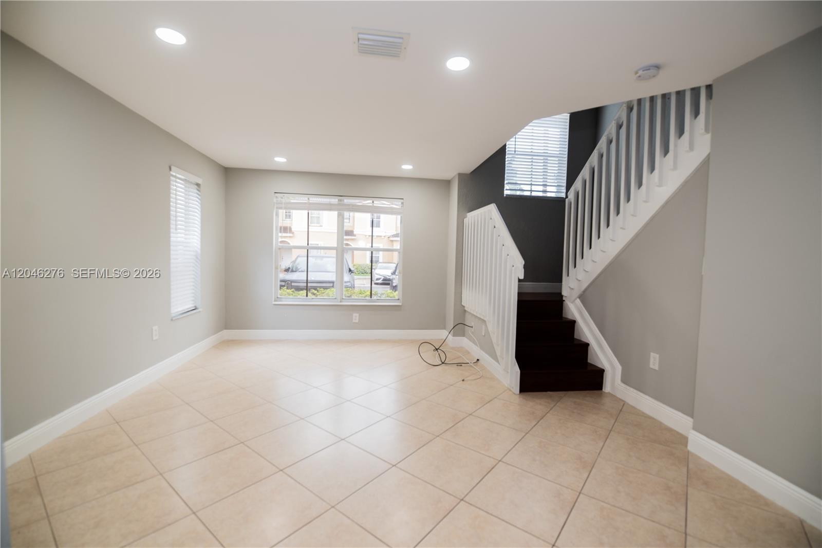 3153 SW 129th Ter, Miramar FL 33027 photo 4