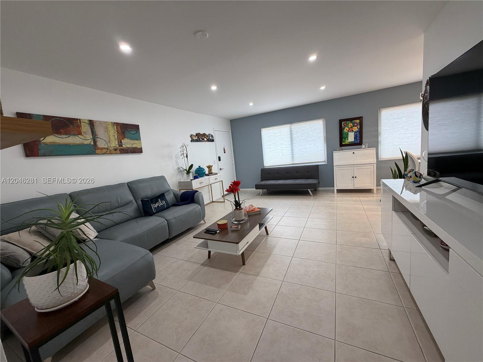 13255 SW 7th Ct # 401D, Pembroke Pines FL 33027 photo 5