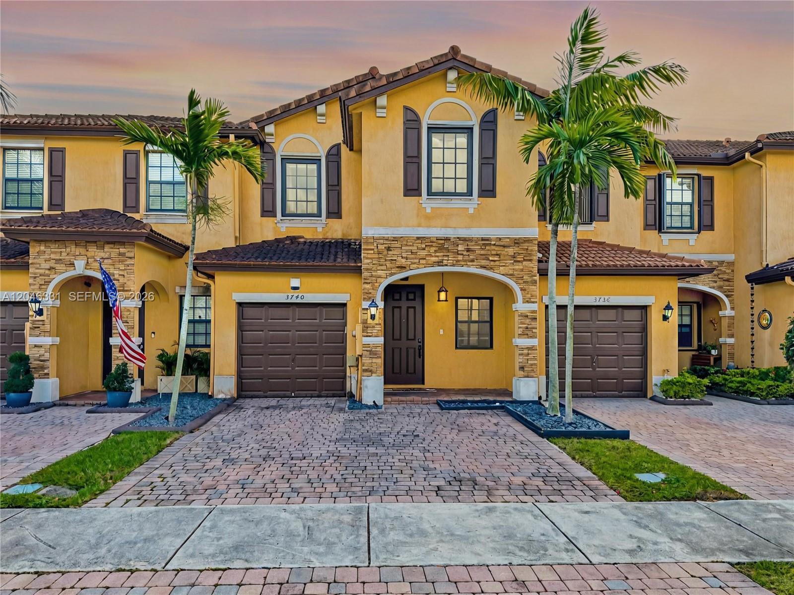 3740 NE 3rd Ct, Homestead FL 33033 photo 2
