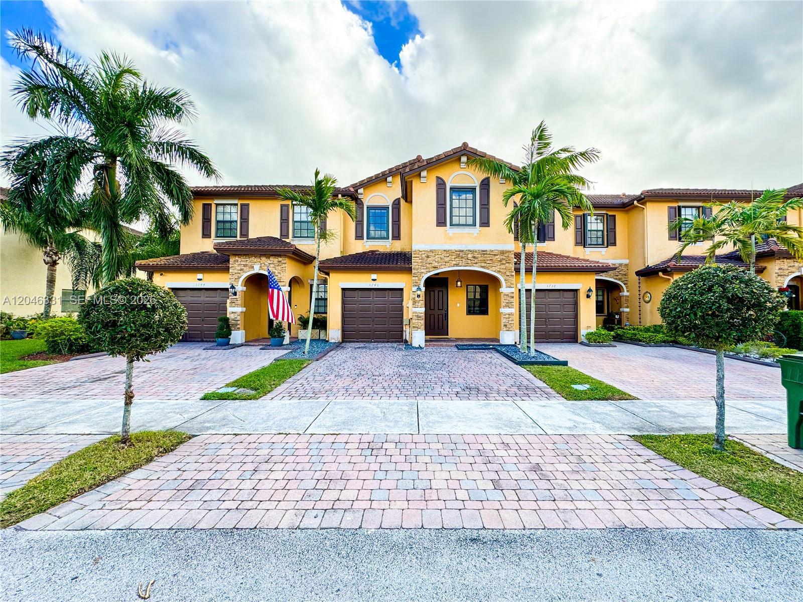3740 NE 3rd Ct, Homestead FL 33033
