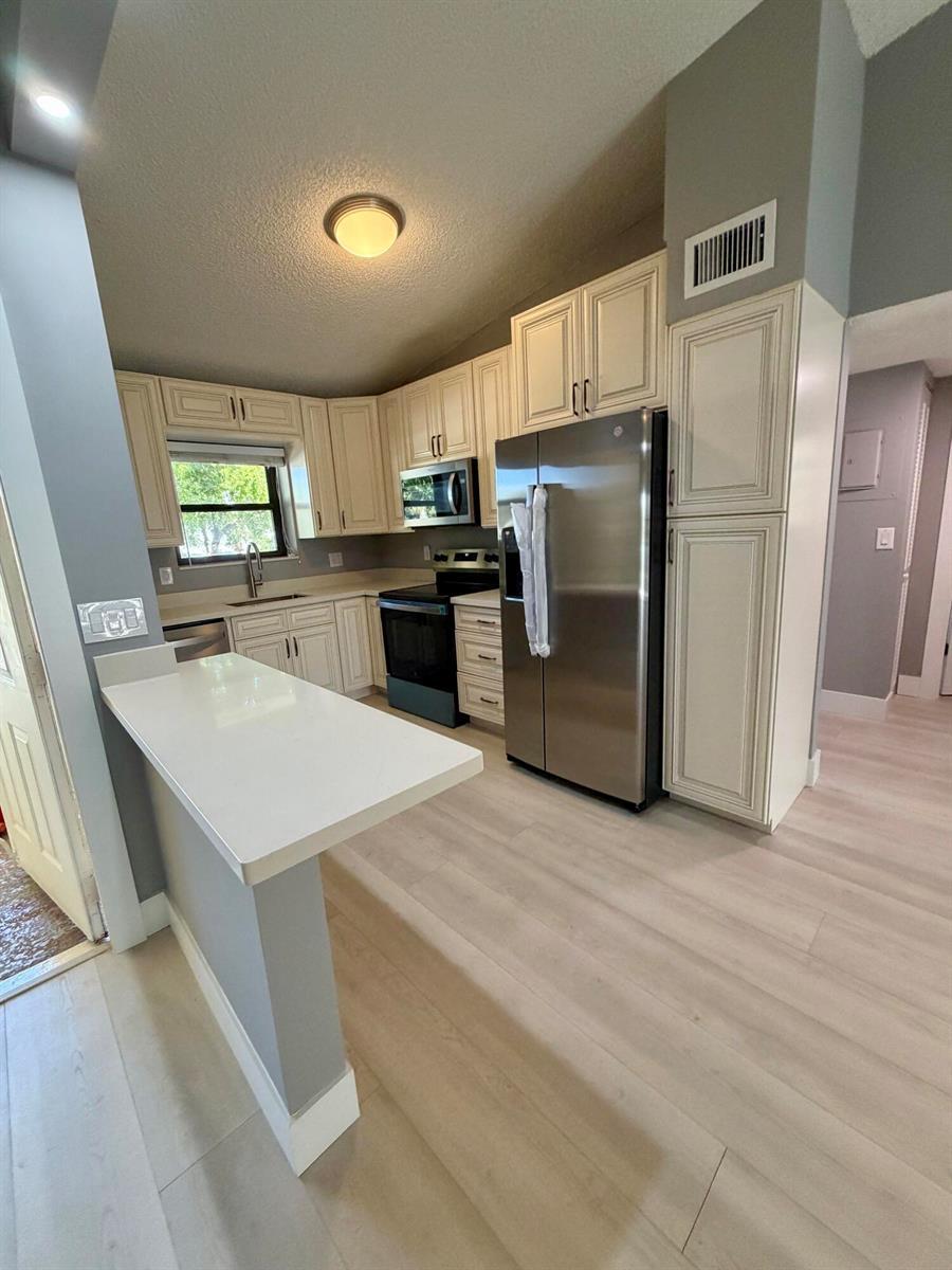 2650 Greenwood Terrace # 2220, Boca Raton FL 33431 photo 2
