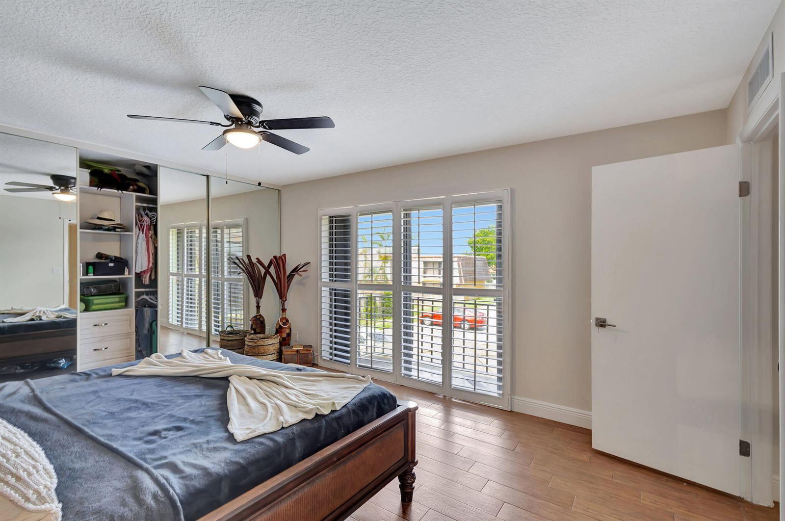 99 Lake Arbor Drive, Palm Springs FL 33461 photo 2