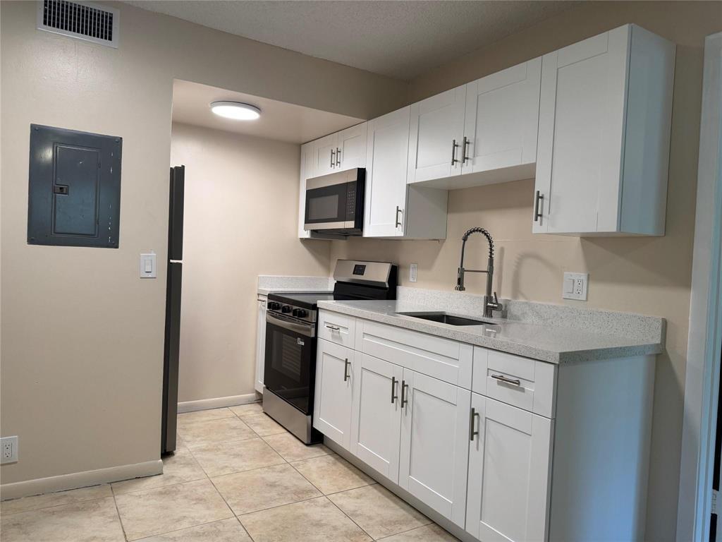 2074 NW 43rd Terrace E # 8, Lauderhill FL 33313 photo 2