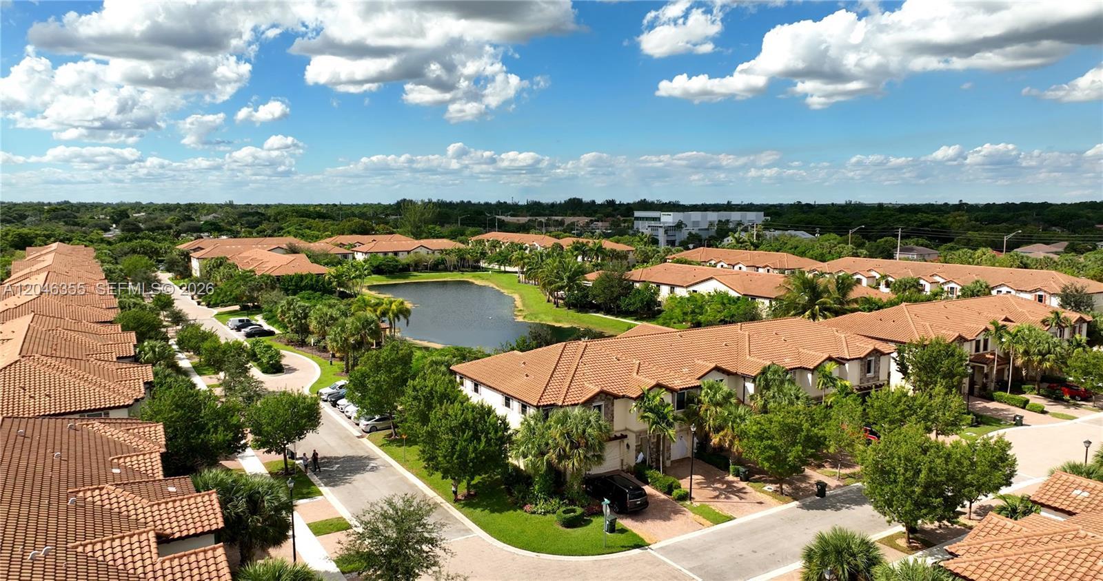 3962 Devenshire Ct, Coconut Creek FL 33073 photo 3
