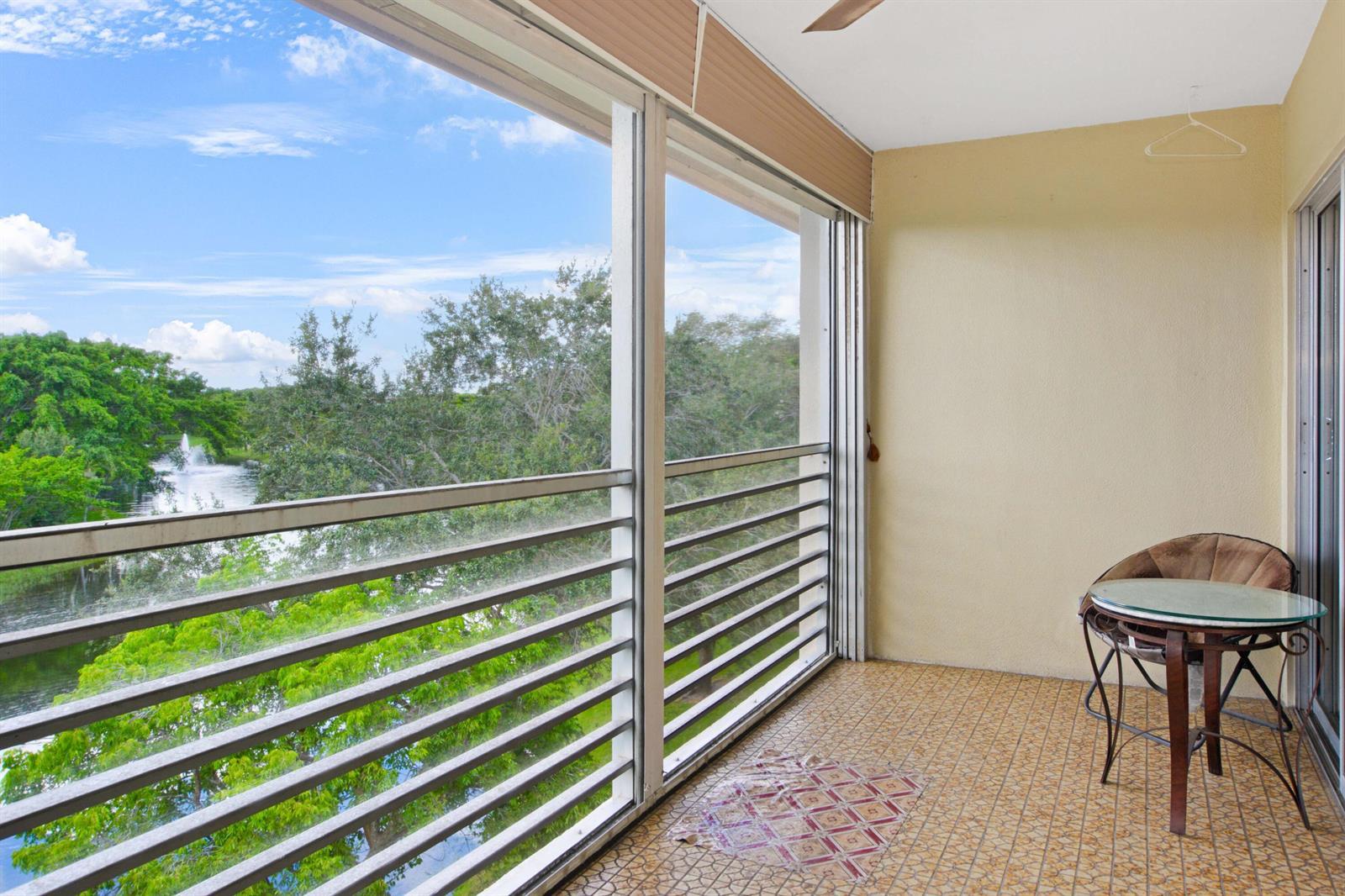 2101 Lucaya Bend # D4, Coconut Creek FL 33066 photo 5