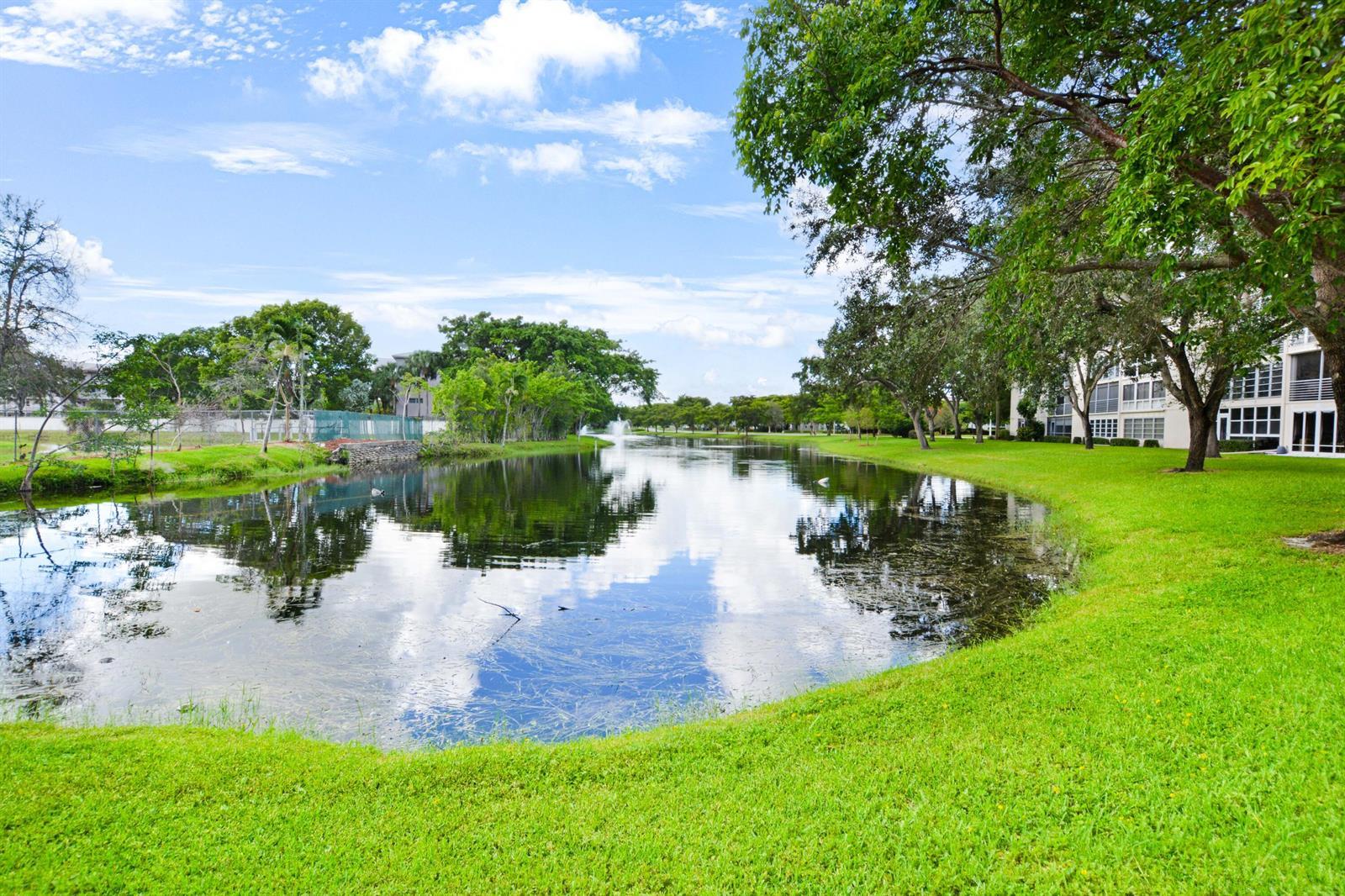2101 Lucaya Bend # D4, Coconut Creek FL 33066 photo 4