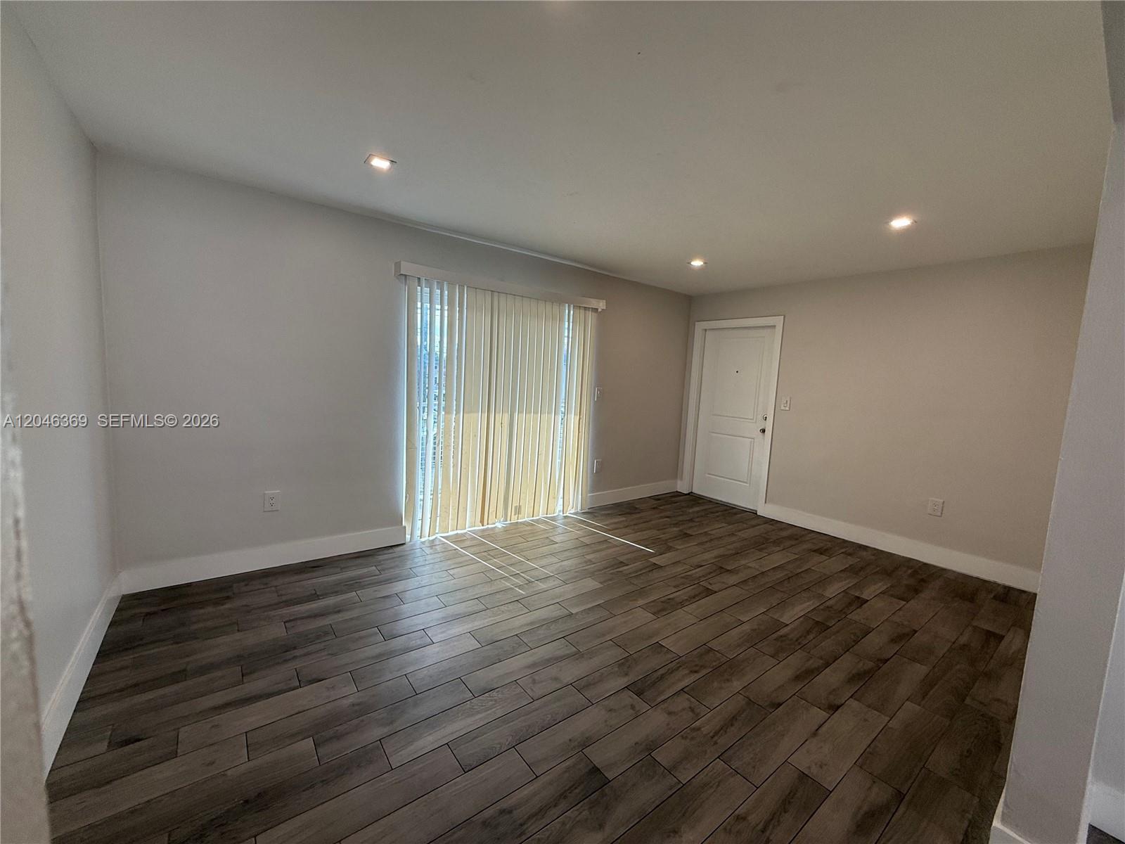 12th Street SE 12th St # 837, Hialeah FL 33010 photo 4