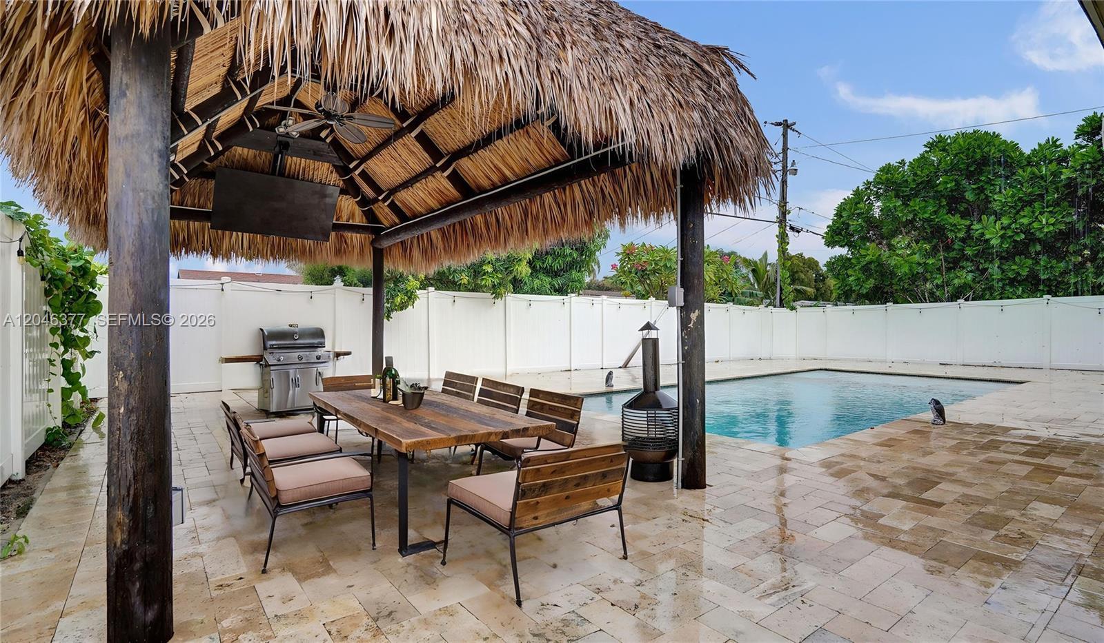 6431 S Coolidge St, Hollywood FL 33024
