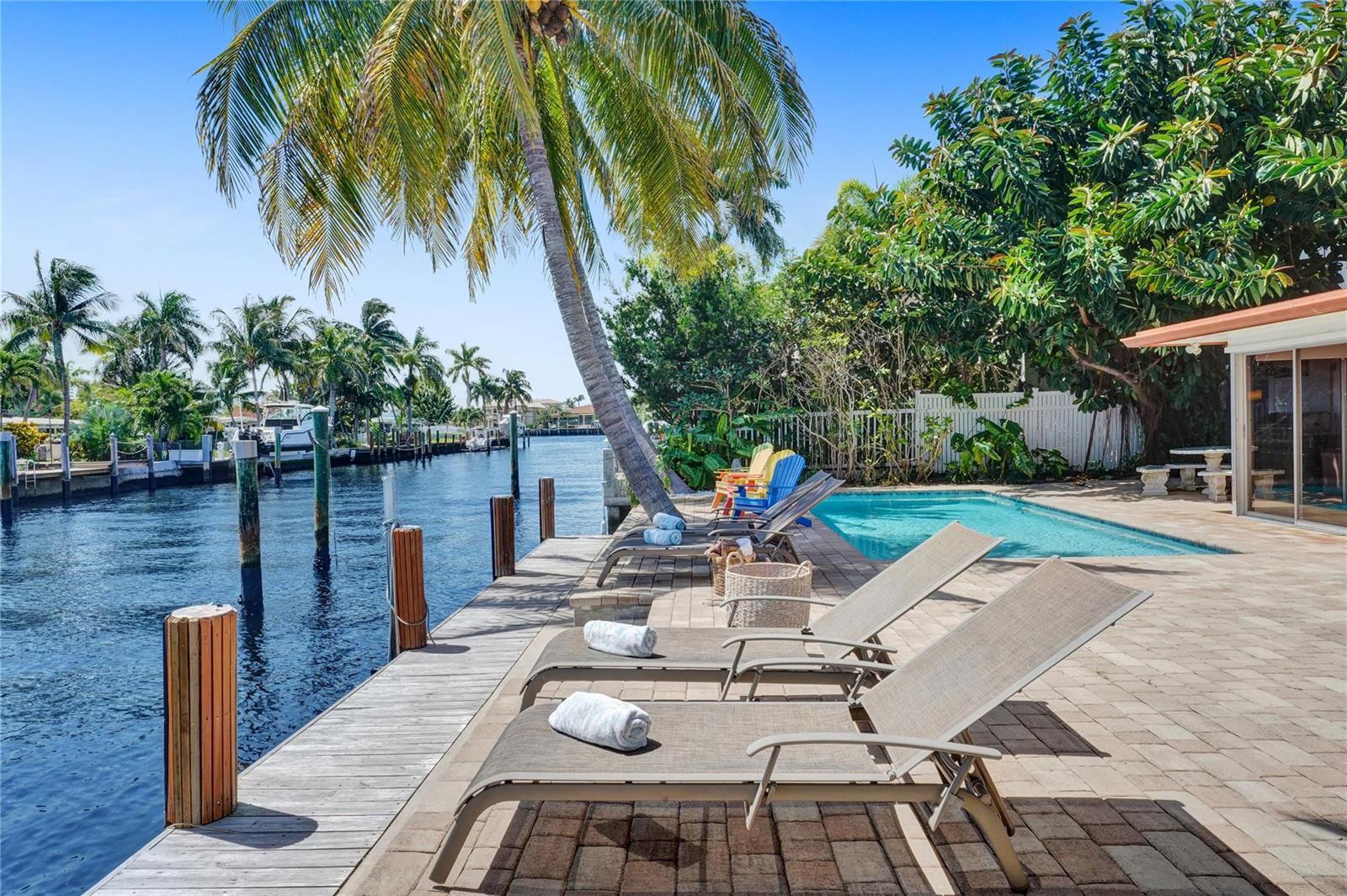 3230 S Terra Mar Drive, Lauderdale By The Sea FL 33062 photo 2