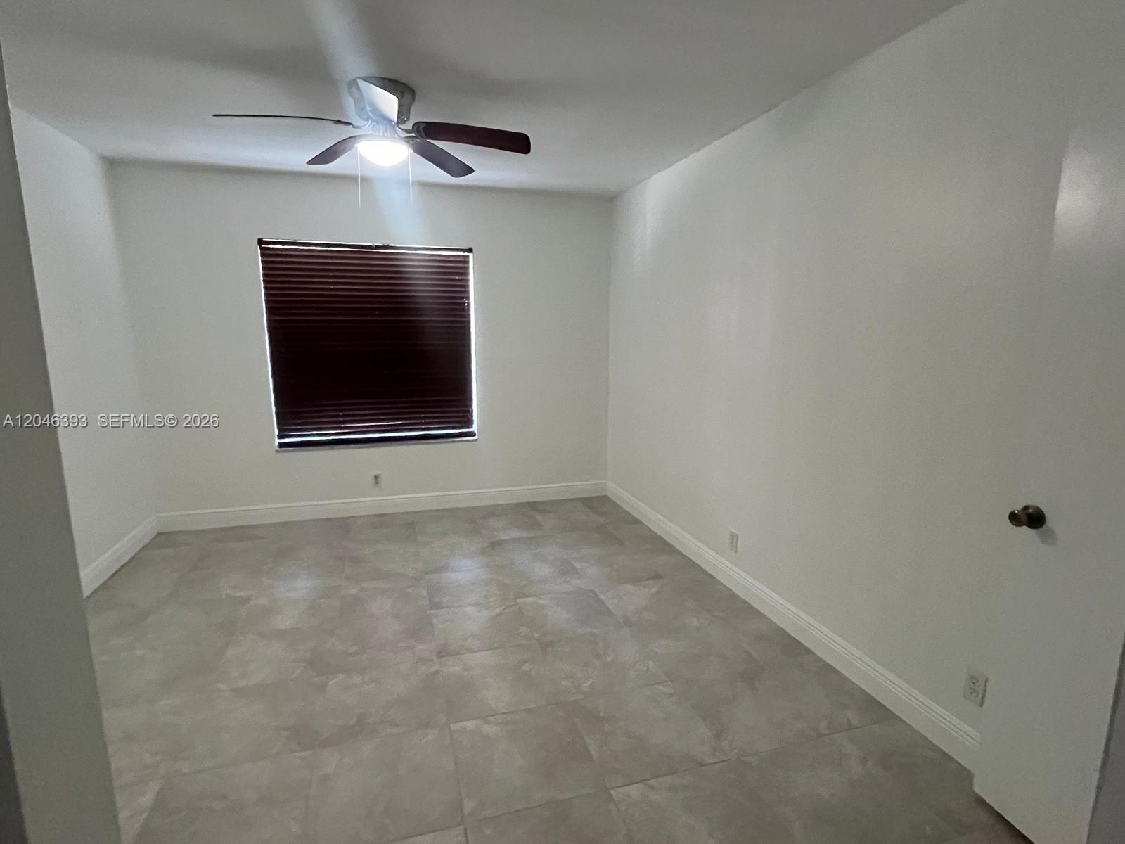 Miami, FL 33186 photo 3
