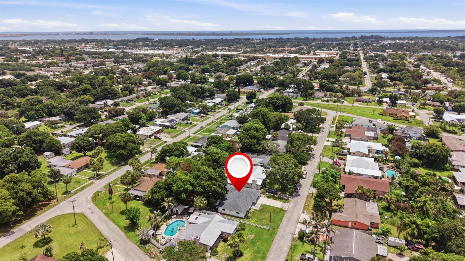 1124 Club Drive, Fort Pierce FL 34982 photo 3