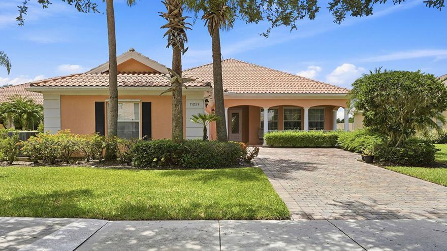 11237 SW Olmstead Drive, Port St. Lucie FL 34987 photo 4
