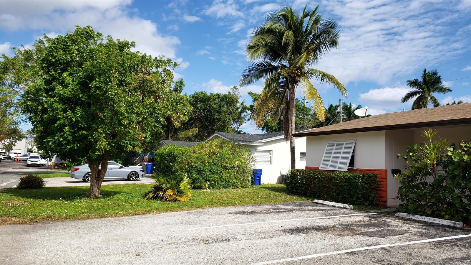860-870 NE 23rd Avenue # 2, Pompano Beach FL 33062 photo 5