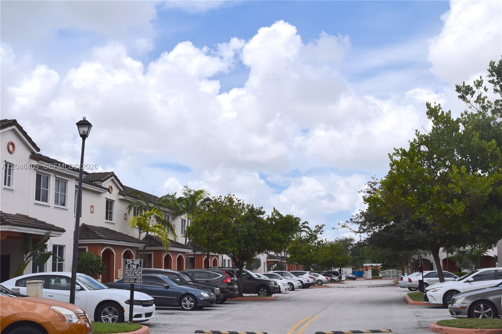 Miami Gardens, FL 33169 photo 4