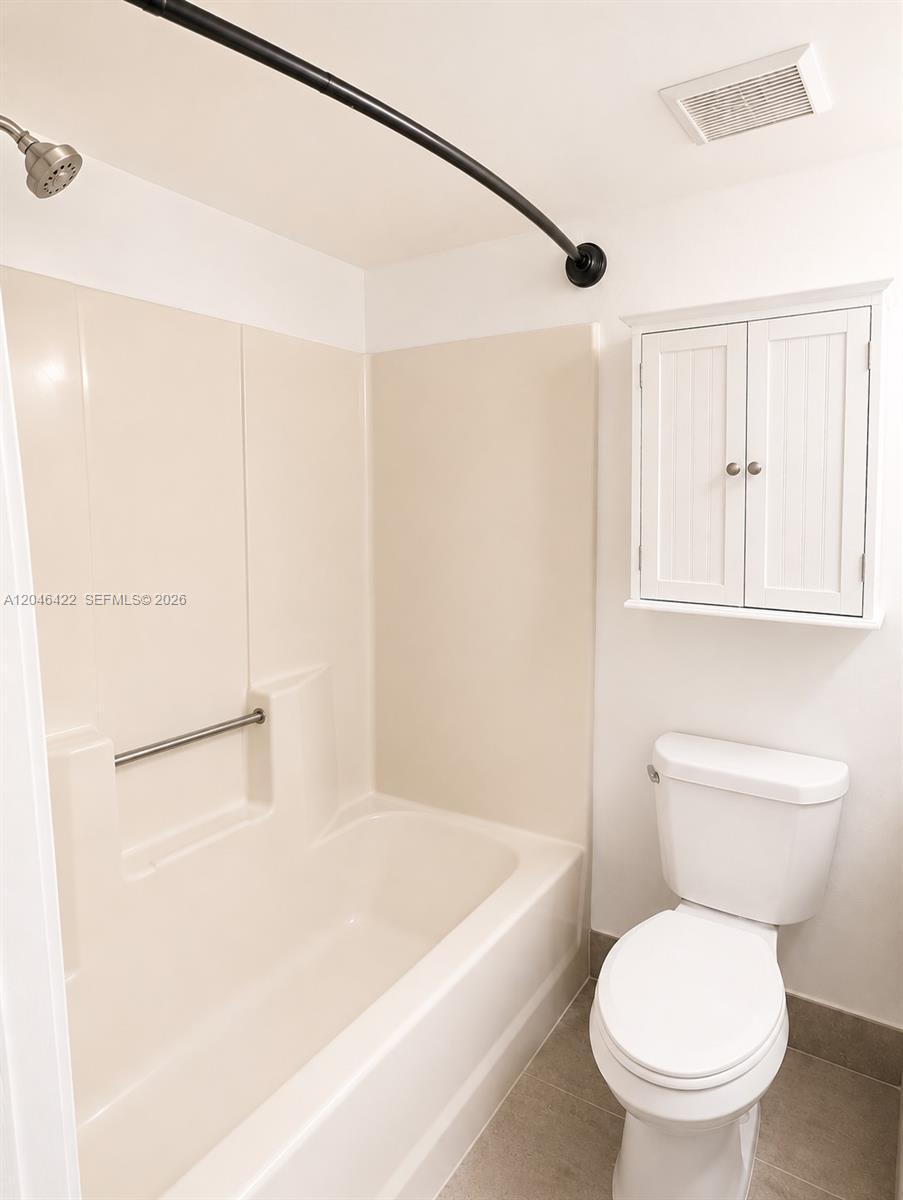 3660 N 56th Ave # 609, Hollywood FL 33021 photo 5
