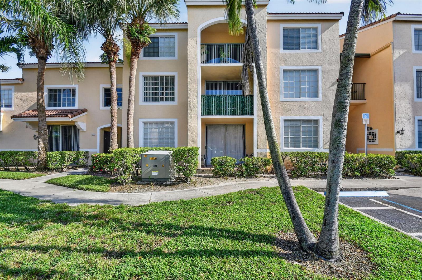 1733 Village Boulevard # 105, West Palm Beach FL 33409 photo 2