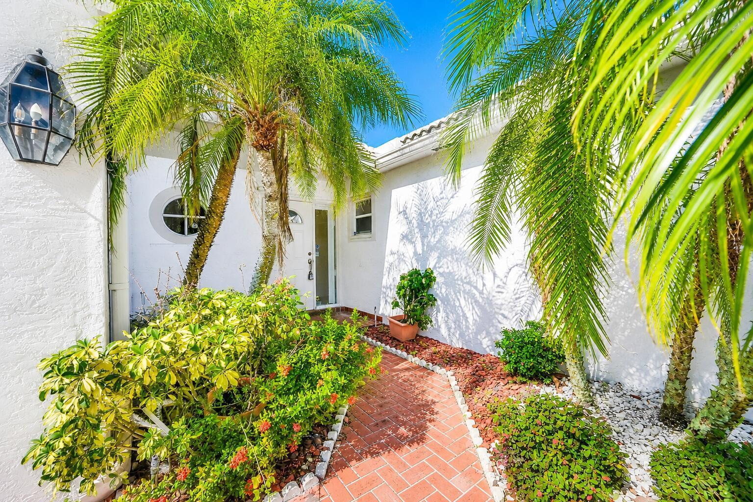 9581 Tavernier Drive, Boca Raton FL 33496 photo 2
