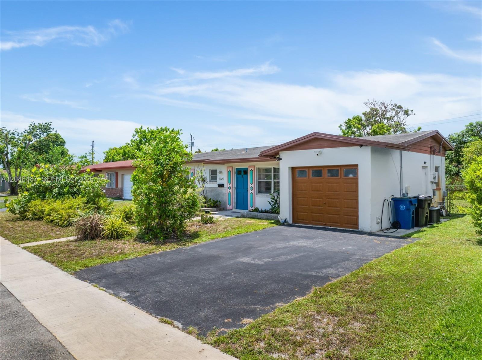 3620 NW 24th St, Lauderdale Lakes FL 33311 photo 3