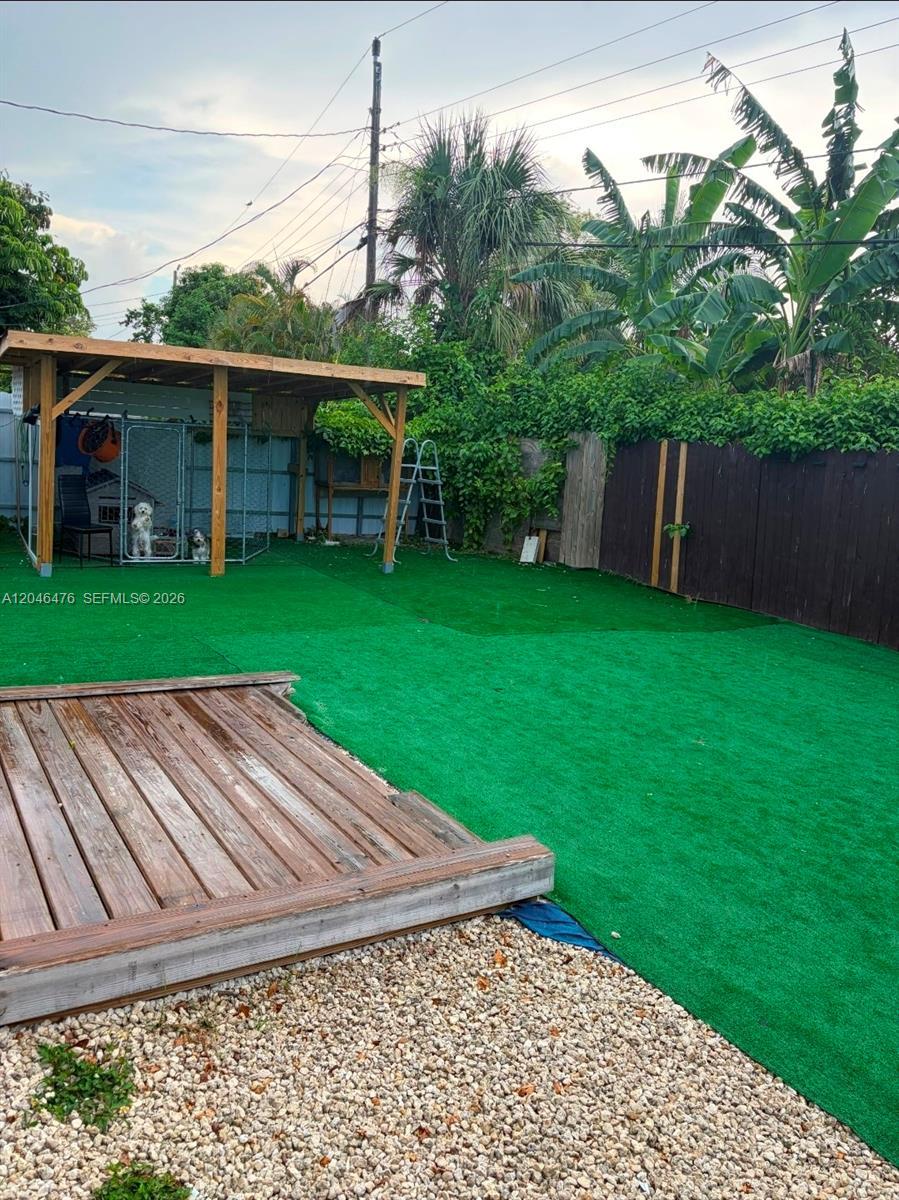 4301 NW 59th Ct, North Lauderdale FL 33319 photo 4