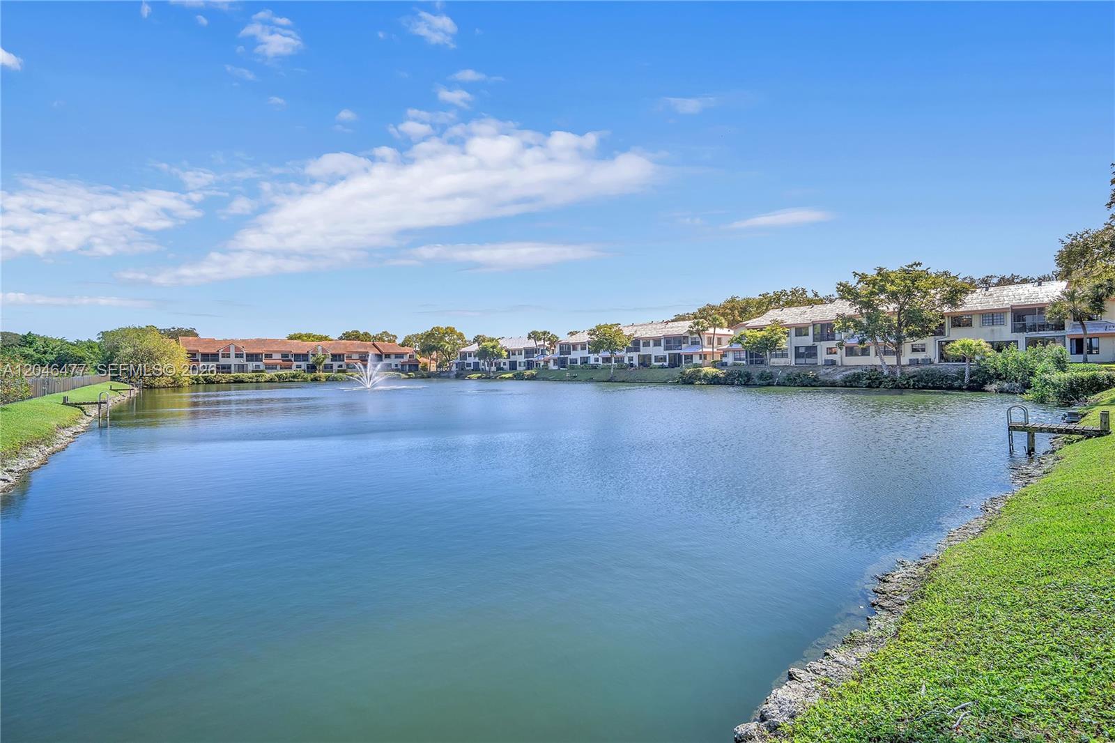 3405 Emerald Oaks Dr # 207, Hollywood FL 33021