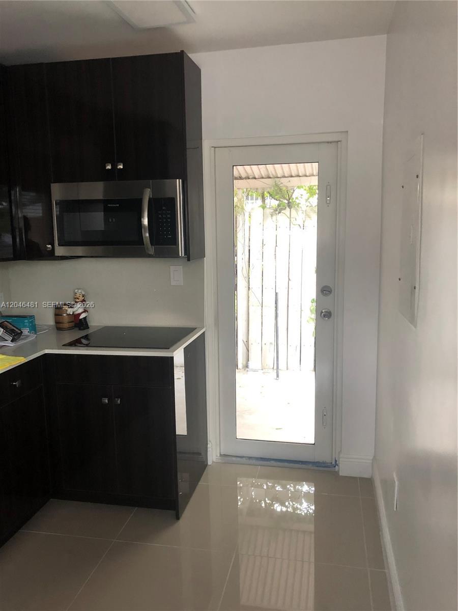 4440 NW 3rd St # 1, Miami FL 33126