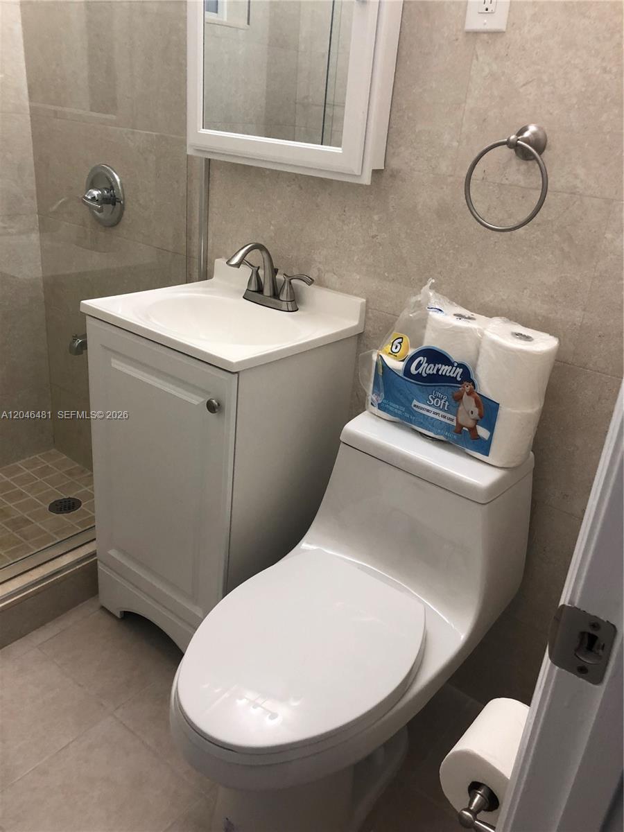 4440 NW 3rd St # 1, Miami FL 33126 photo 4