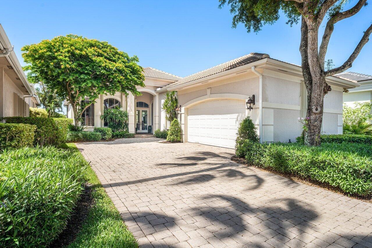 105 Island Cove Way, Palm Beach Gardens FL 33418 photo 3