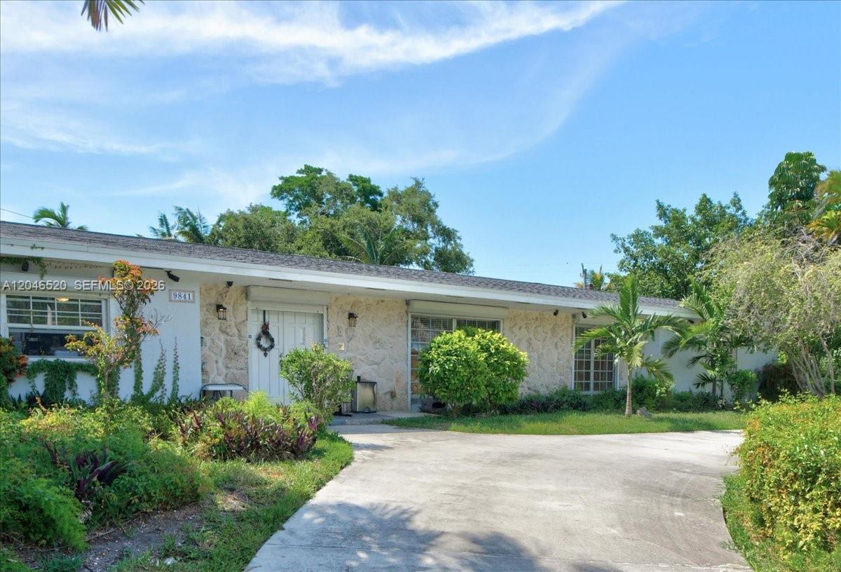9841 SW 157th Ter, Miami FL 33157 photo 5
