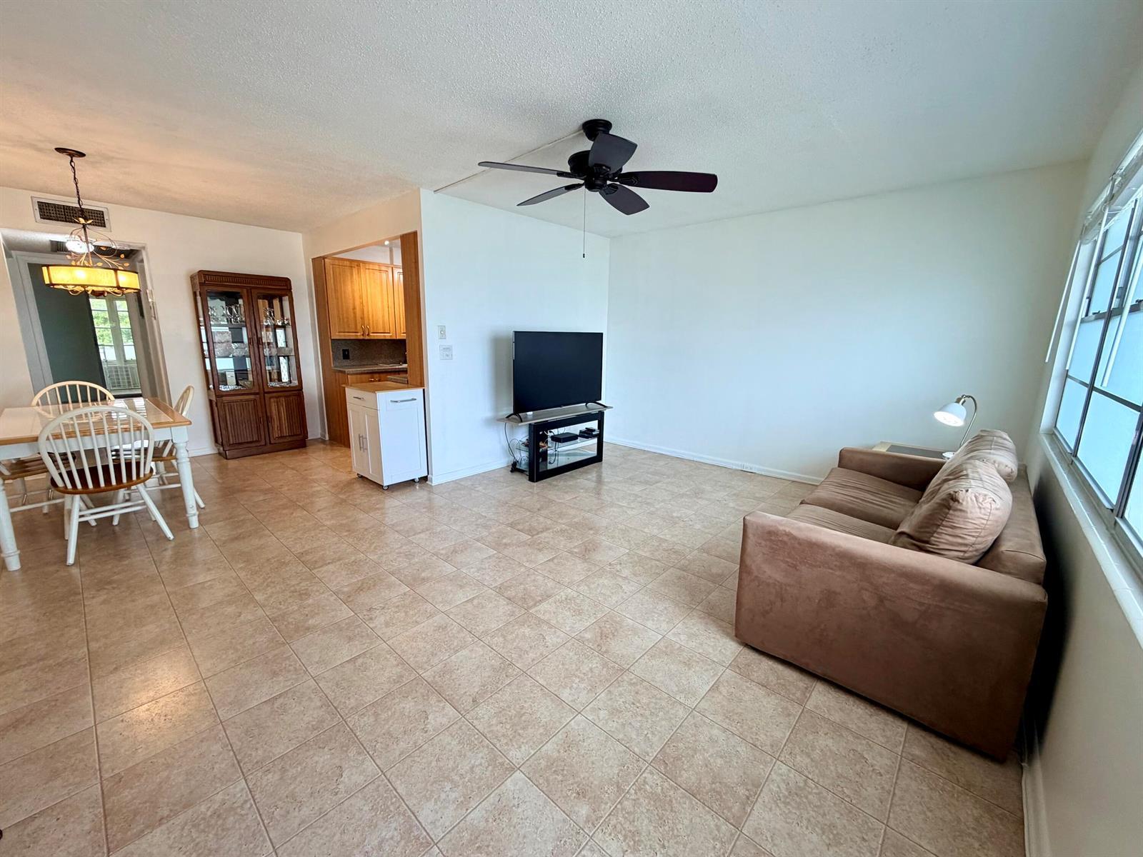 2090 Newport S # 2090, Deerfield Beach FL 33442 photo 3