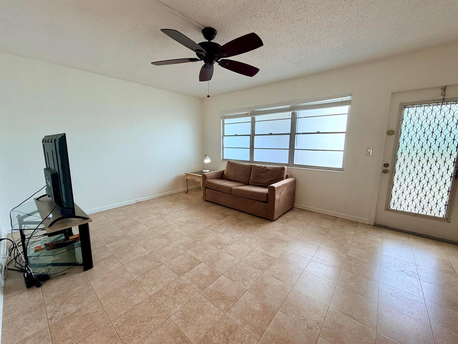 2090 Newport S # 2090, Deerfield Beach FL 33442 photo 5