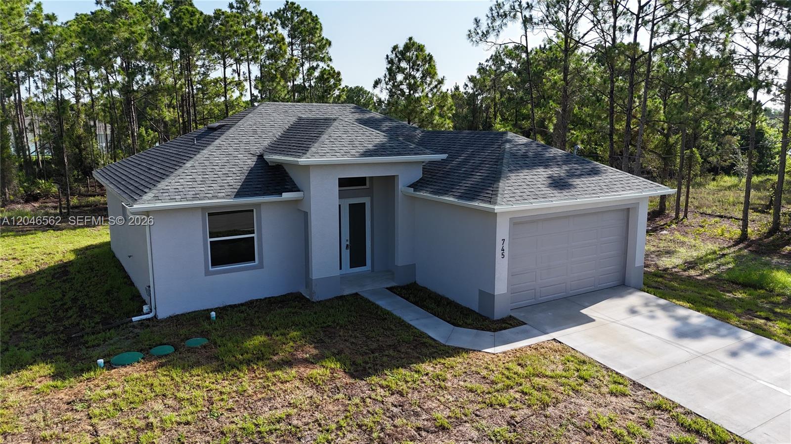 745 Manuel St E, Lehigh Acres FL 33974 photo 3