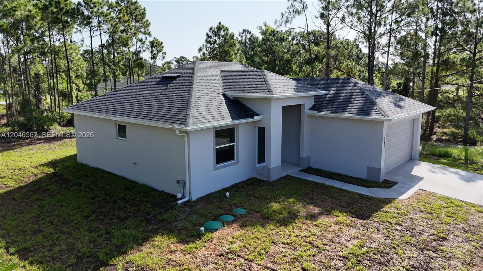745 Manuel St E, Lehigh Acres FL 33974 photo 4