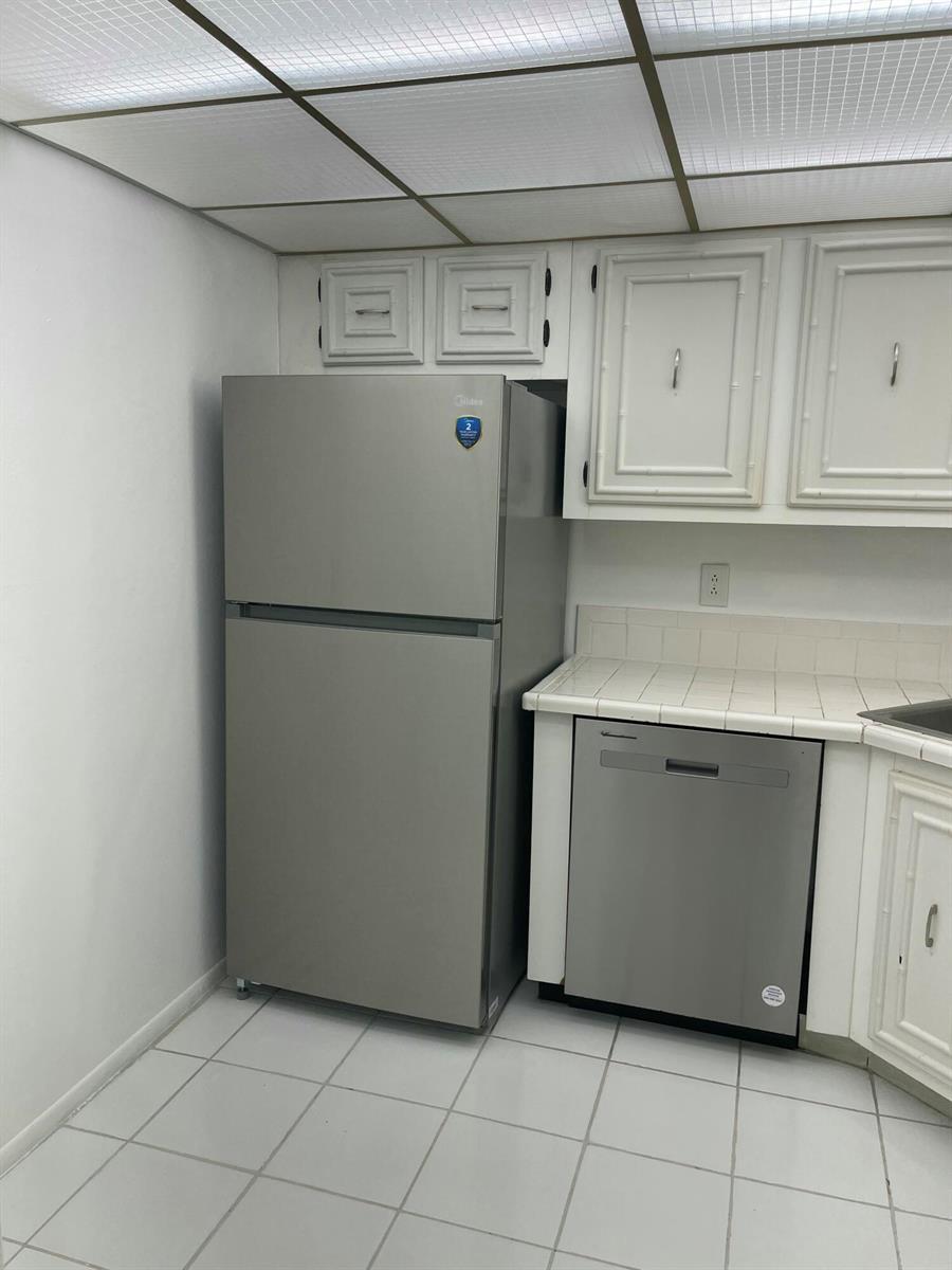 801 Three Island Boulevard # 306, FL 33009 photo 2
