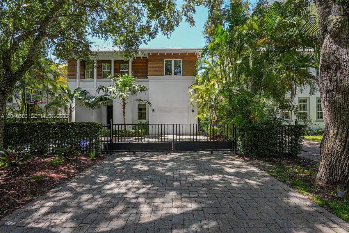 4734 Sunset Drive, Miami FL 33143 photo 2