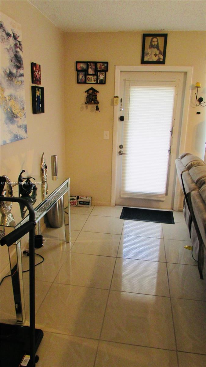 389 Tilford R # 389, Deerfield Beach FL 33442 photo 3