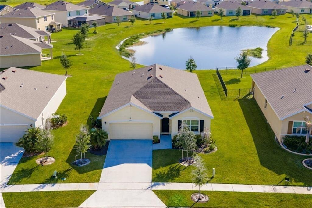 3453 Trinity Circle, Fort Pierce FL 34945 photo 2